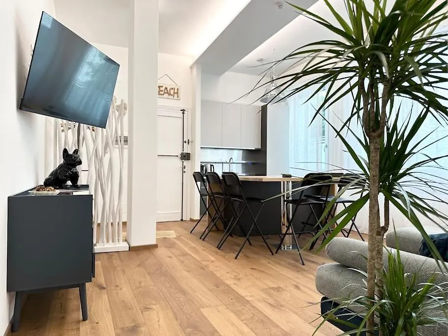 Modern Apartment Next The Beach Viareggio